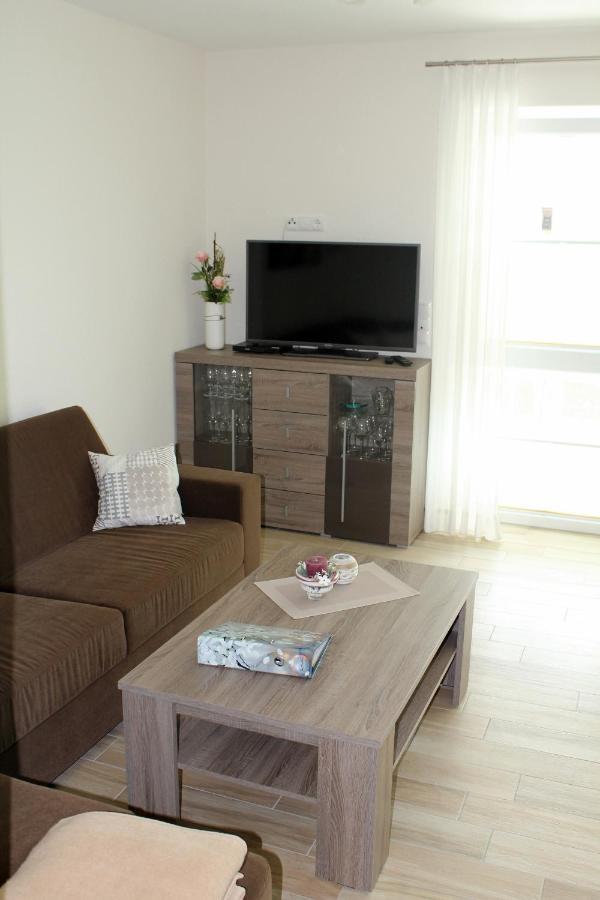 Appartamento Backbord Horumersiel Esterno foto
